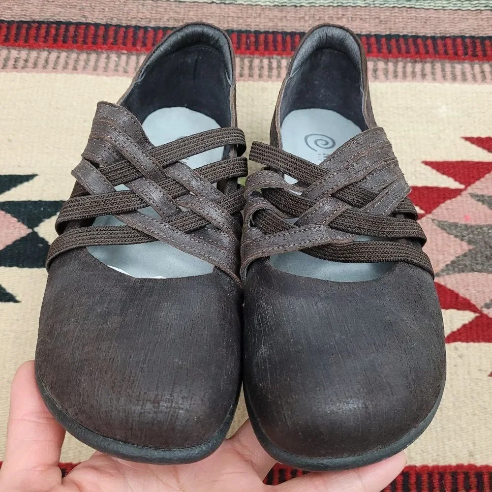 Naot Kawaka Woven Strap‎ Flats Sz 38 US 7